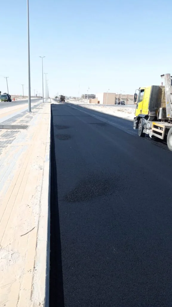 أعمال الحفريات والطرق